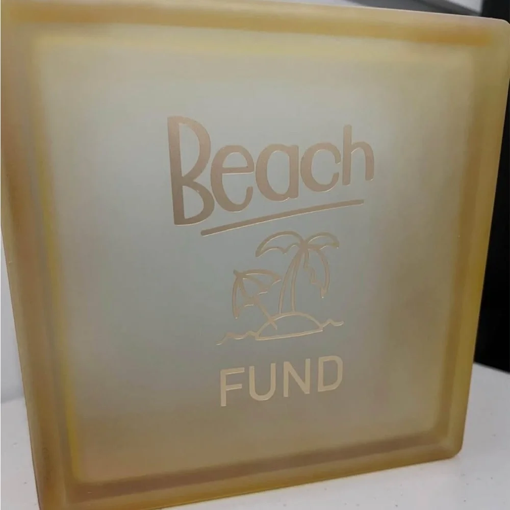 Beach Fund Piggy Bank - Picture 1 of 2